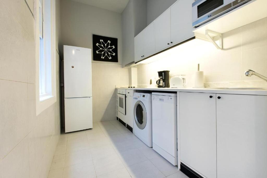 Pretty Clerigos 132 Apartment Porto Exterior photo